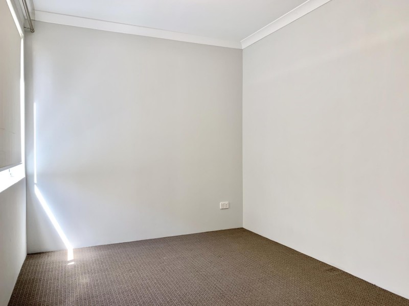 11 Peahen Street, Aveley WA 6069