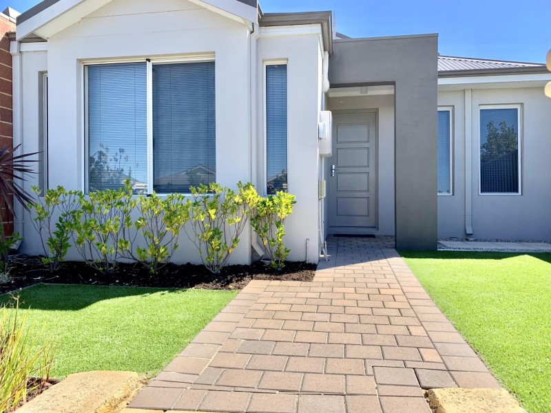 10 Delphi Way, Aveley WA 6069
