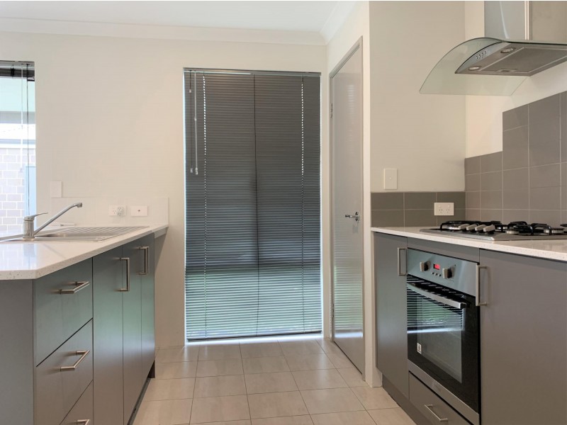 10 Delphi Way, Aveley WA 6069