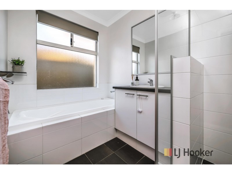 128 Wilding Boulevard, Ellenbrook WA 6069