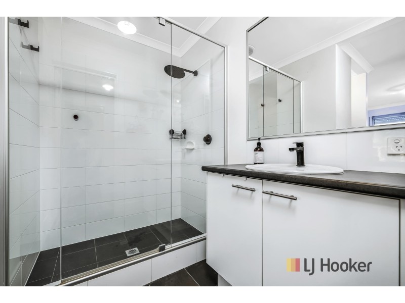 128 Wilding Boulevard, Ellenbrook WA 6069