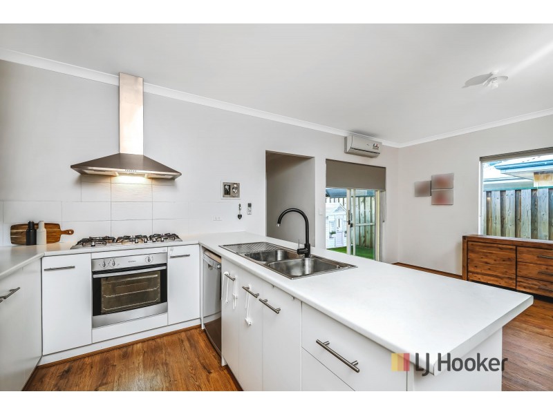 128 Wilding Boulevard, Ellenbrook WA 6069