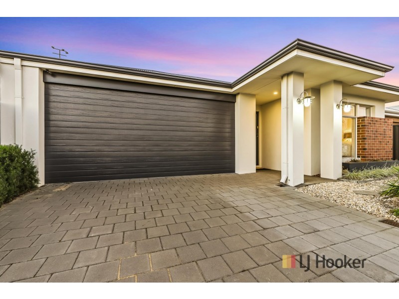 5 Laylock Avenue, Aveley WA 6069