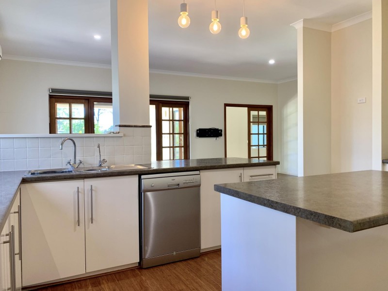 78 Roxburghe Drive, The Vines WA 6069