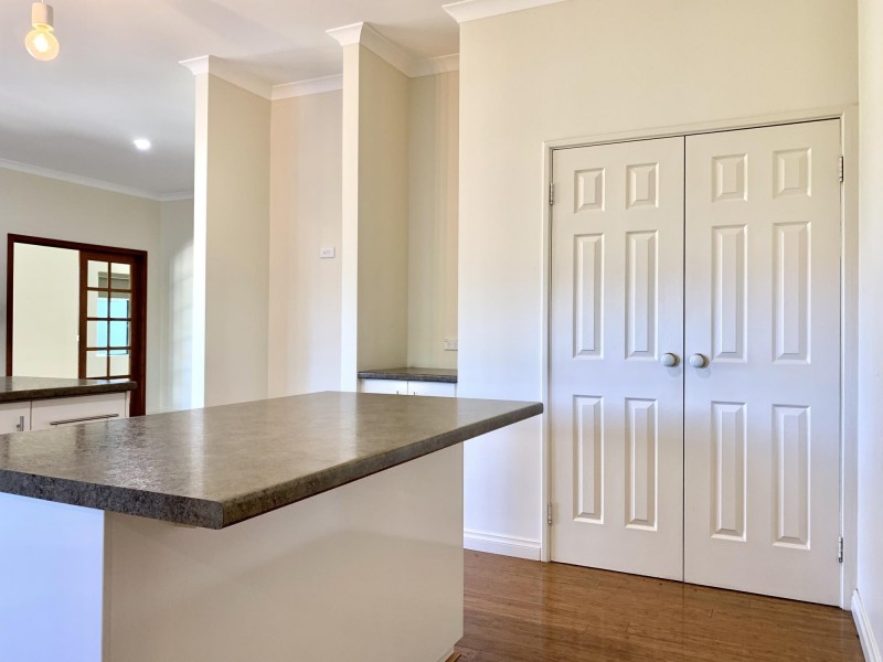 78 Roxburghe Drive, The Vines WA 6069