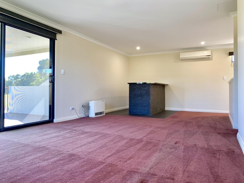 78 Roxburghe Drive, The Vines WA 6069