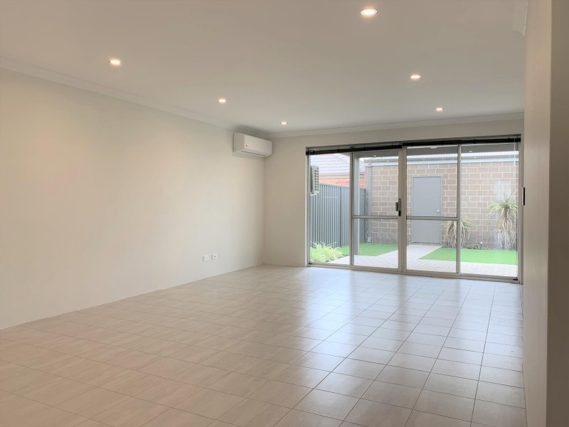 10 Delphi Way, Aveley WA 6069