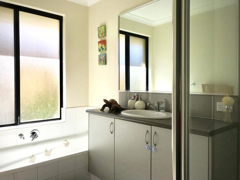 22 Wilderness Way, Aveley WA 6069