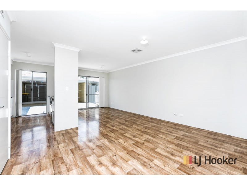 12 Walshaw Street, Aveley WA 6069