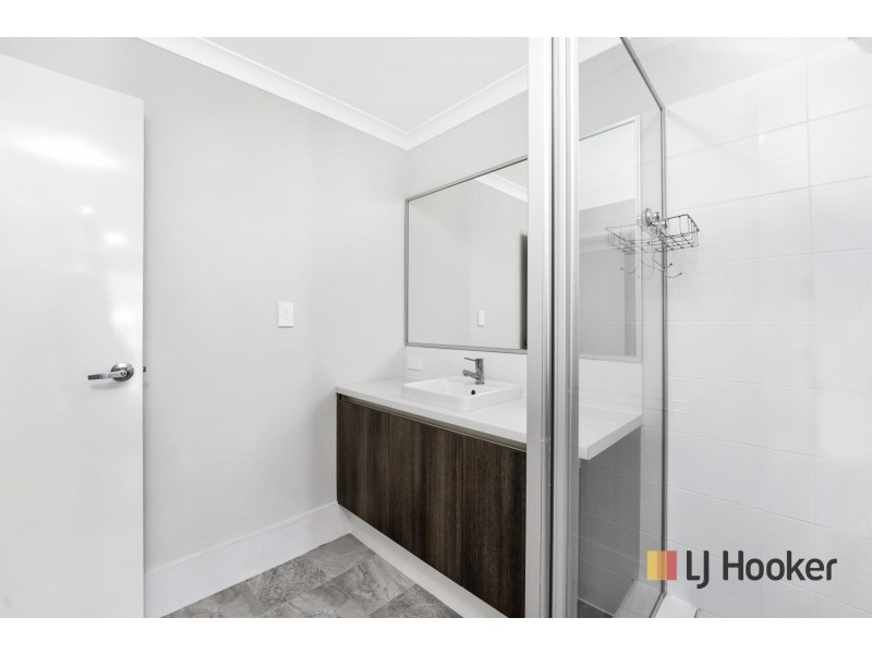 12 Walshaw Street, Aveley WA 6069
