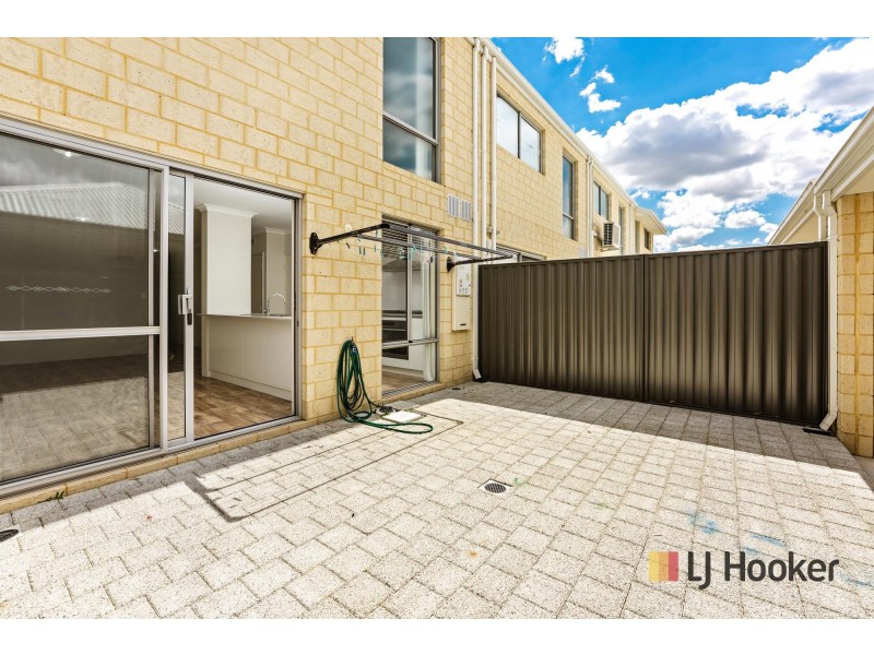 12 Walshaw Street, Aveley WA 6069