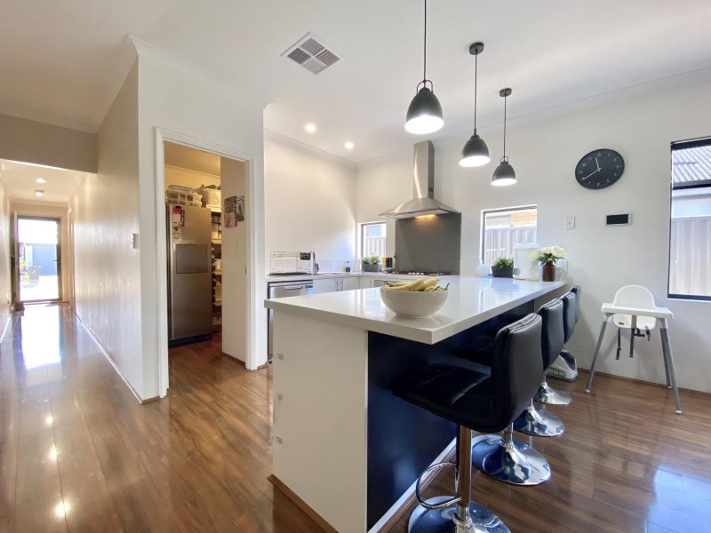 29 Relic Boulevard, Aveley WA 6069