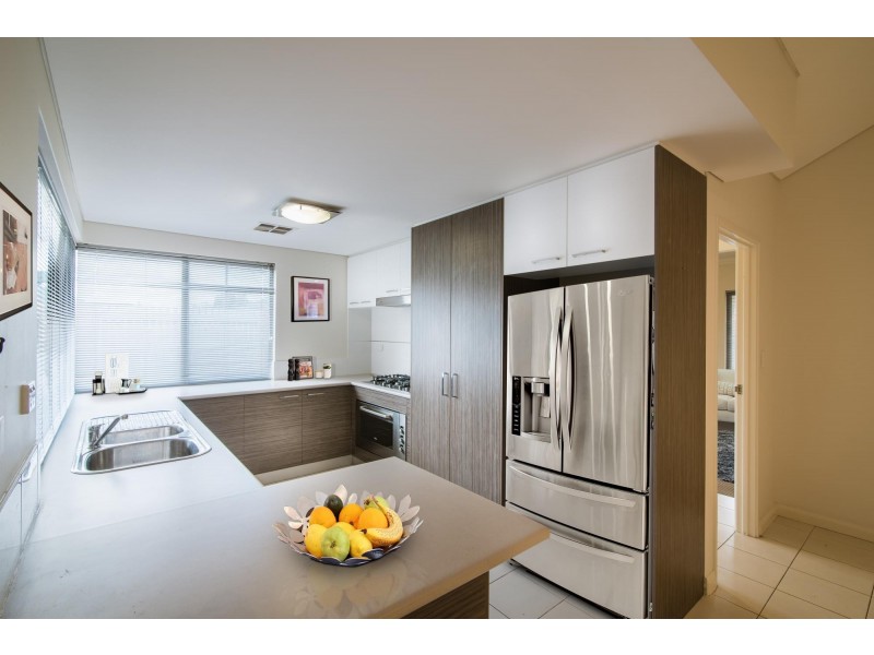 4 Edingley Street, Aveley WA 6069