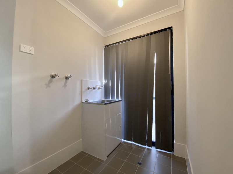 43 Alverda Parade, Aveley WA 6069