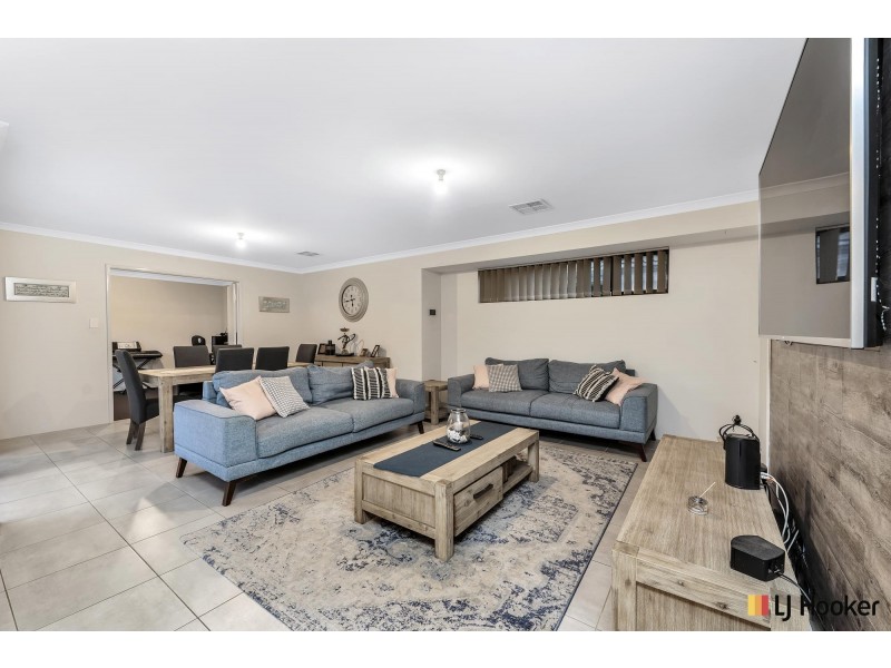 72 Hancock Avenue, Aveley WA 6069