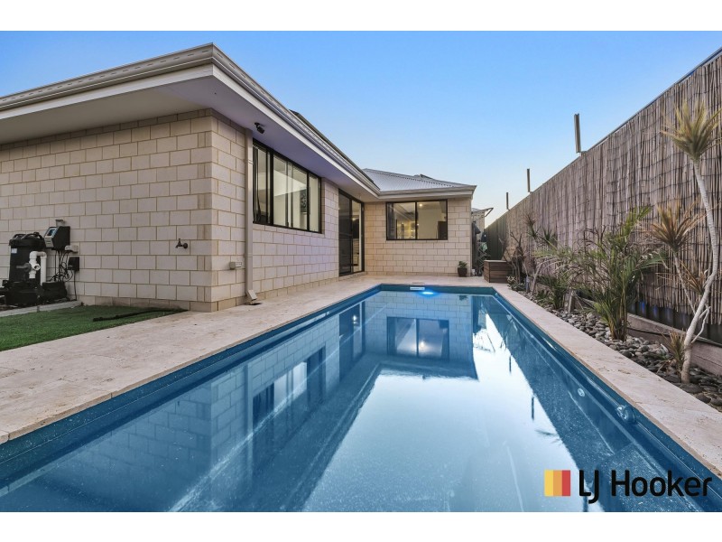 72 Hancock Avenue, Aveley WA 6069