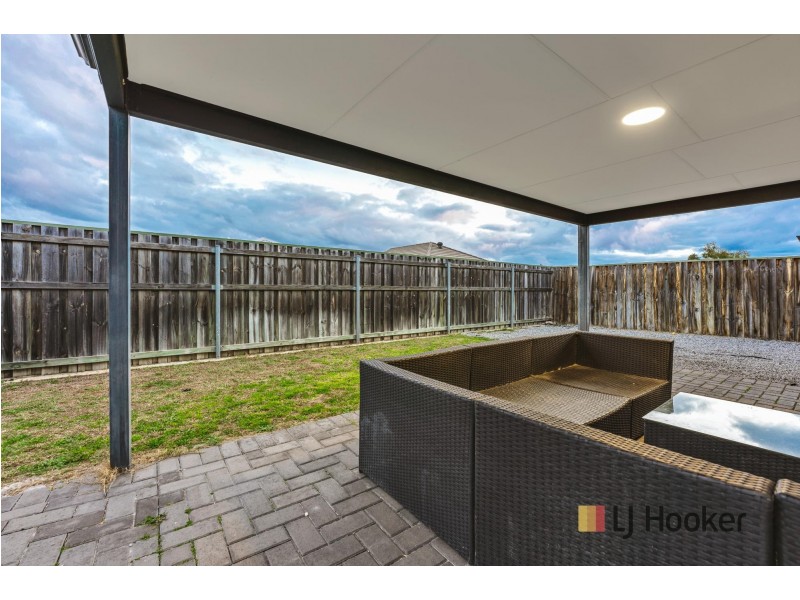 15 Solway Brace, Ellenbrook WA 6069