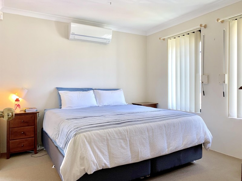 6 Villefort Avenue, Ellenbrook WA 6069