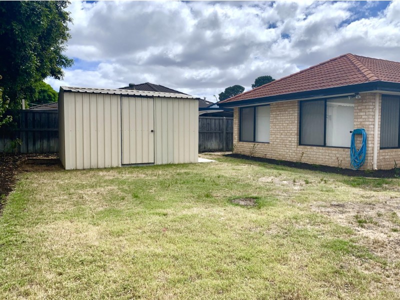 6 Villefort Avenue, Ellenbrook WA 6069