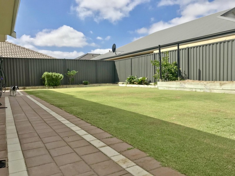 23 Torres Parade, Aveley WA 6069