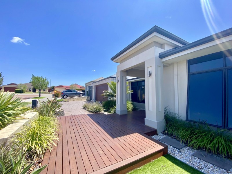 3 Lago Promenade, Aveley WA 6069