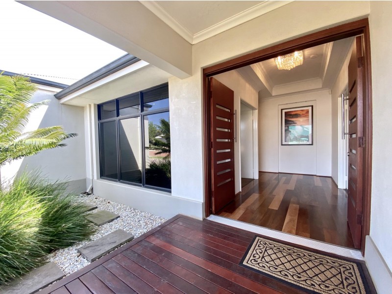 3 Lago Promenade, Aveley WA 6069