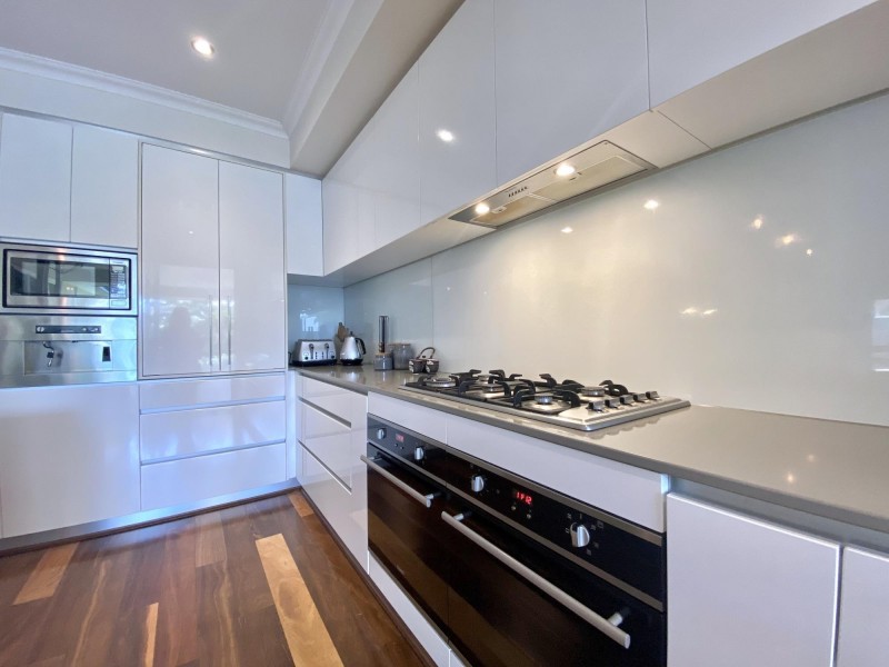 3 Lago Promenade, Aveley WA 6069