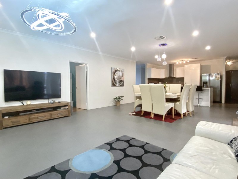 5 Malmaison Way, Landsdale WA 6065