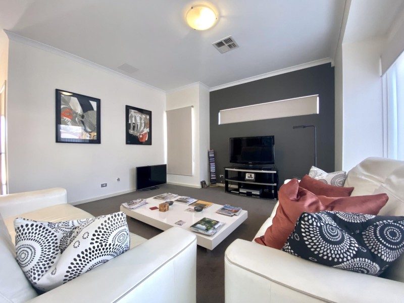 35 Waite Ridge, Aveley WA 6069