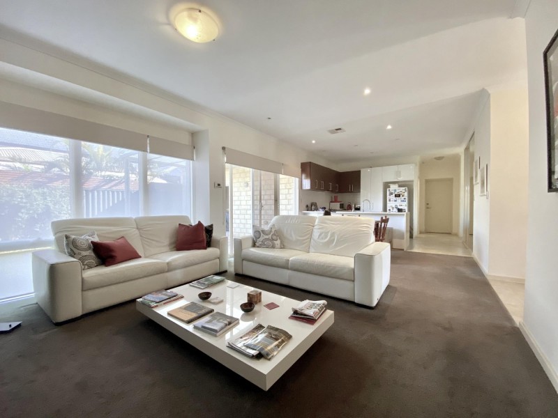 35 Waite Ridge, Aveley WA 6069