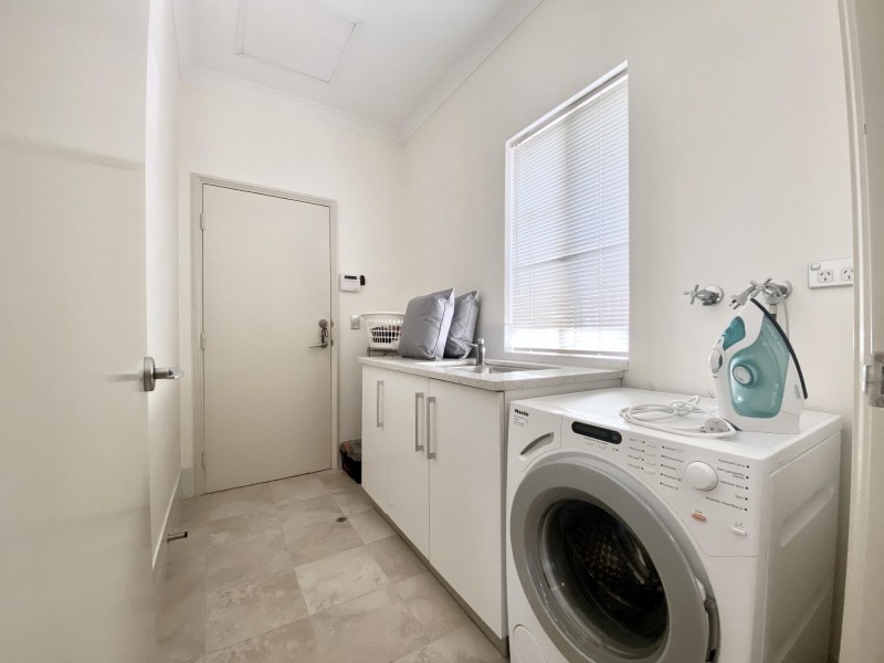 35 Waite Ridge, Aveley WA 6069