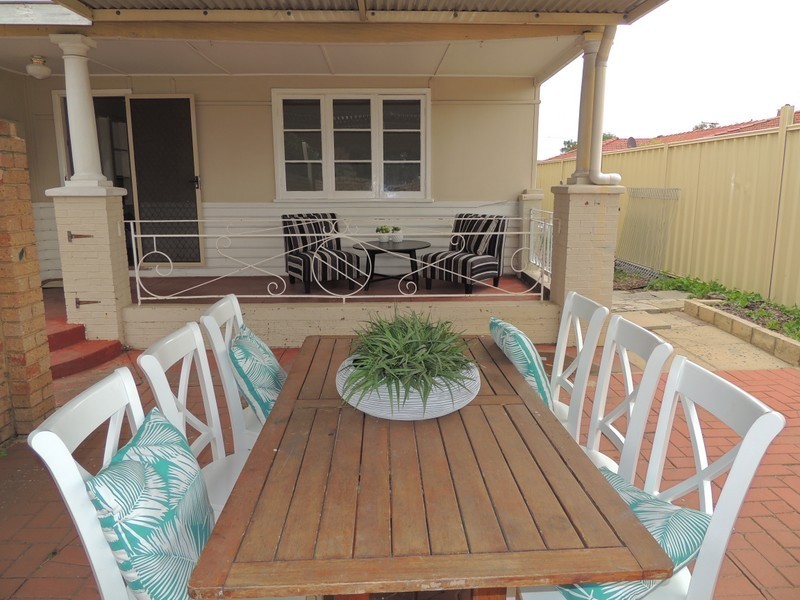 3/39 Wroxton Street, Midland WA 6056