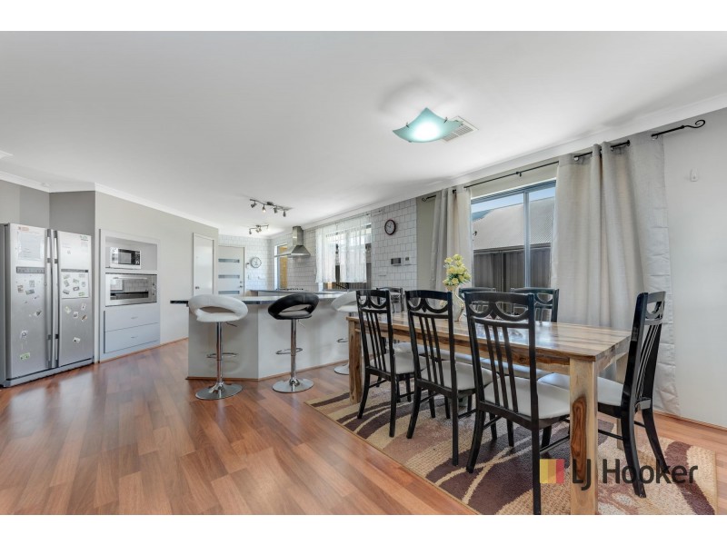 7 Dulegal Way, Aveley WA 6069