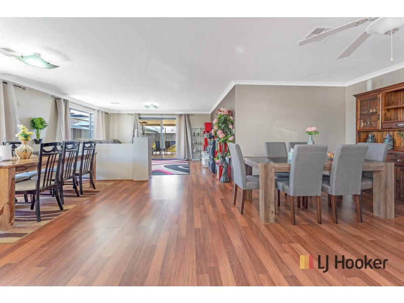 7 Dulegal Way, Aveley WA 6069