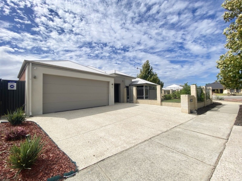 2 Ellery gate, Aveley WA 6069