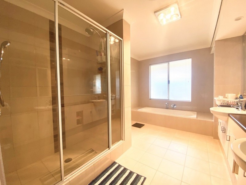 2 Ellery gate, Aveley WA 6069