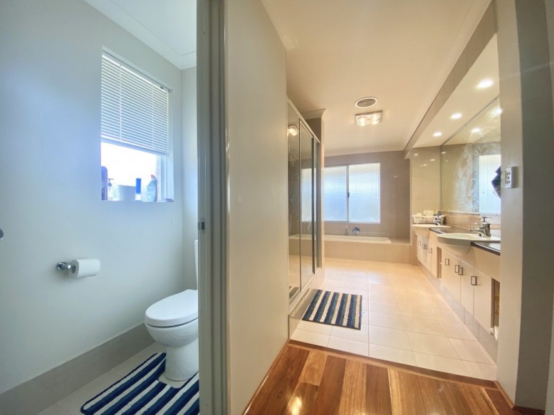 2 Ellery gate, Aveley WA 6069