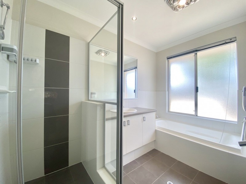 2 Ellery gate, Aveley WA 6069