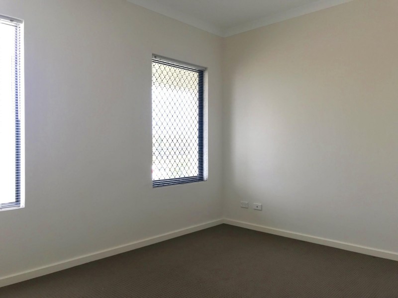 129 Grassdale Parkway, Ellenbrook WA 6069