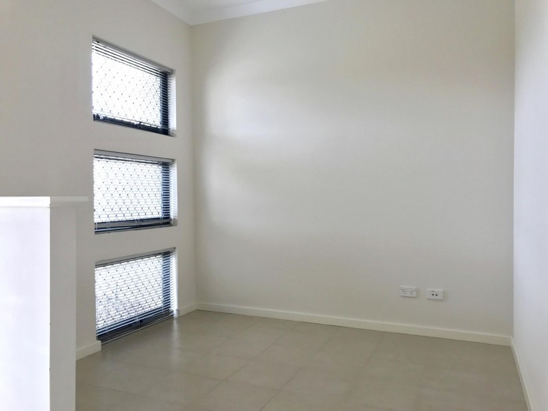 129 Grassdale Parkway, Ellenbrook WA 6069