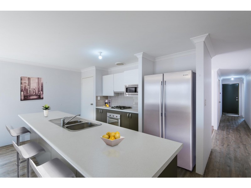 14 Coree Lane, Ellenbrook WA 6069