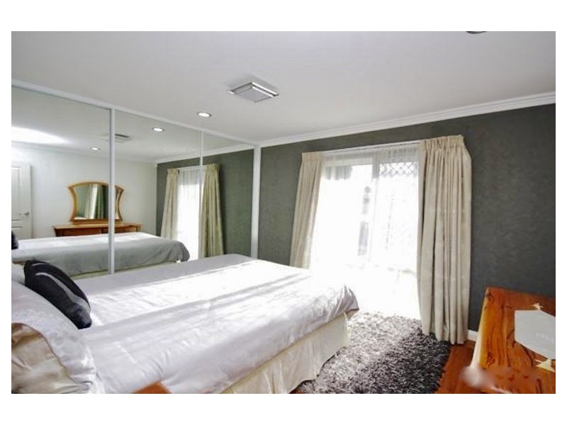 5 Meredith Way, Koondoola WA 6064