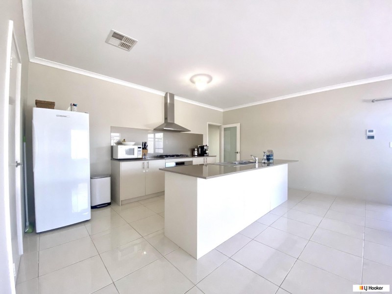 20 Teliqua Corner, Dayton WA 6055