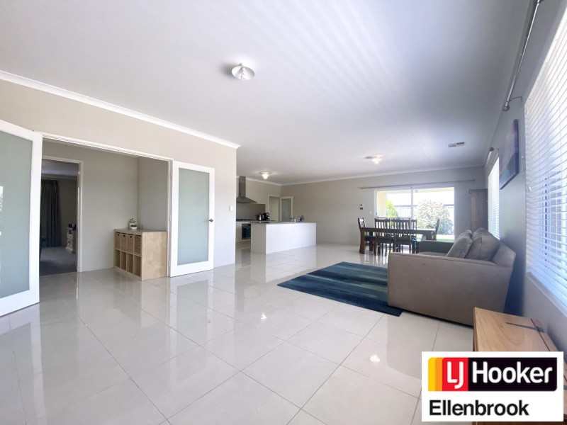 20 Teliqua Corner, Dayton WA 6055