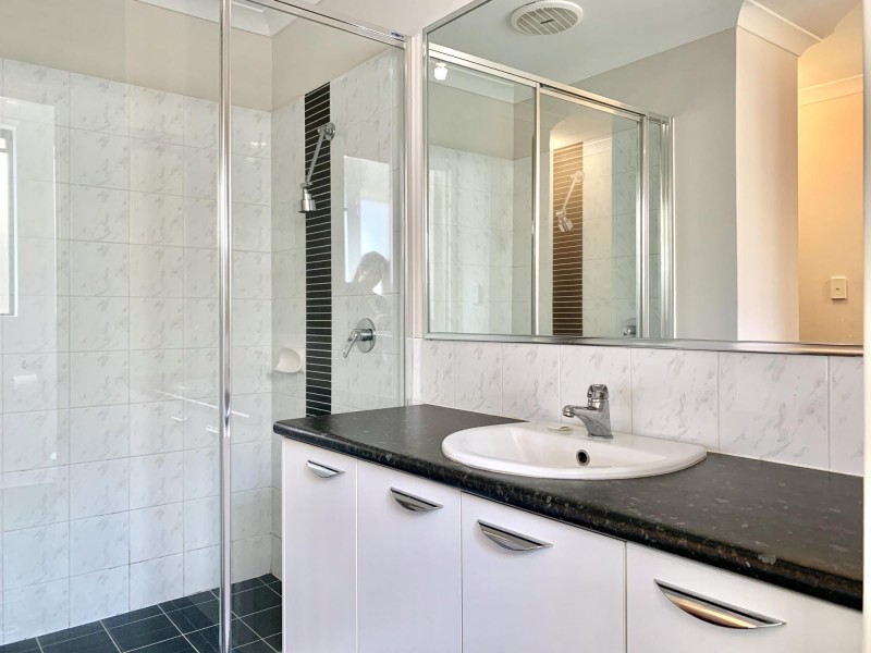 6 Aston Chase, Aveley WA 6069