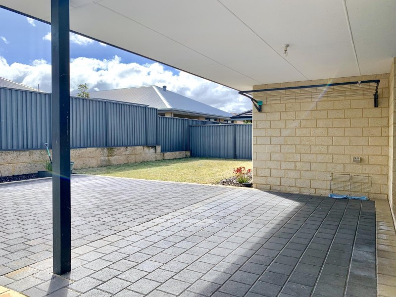 6 Aston Chase, Aveley WA 6069
