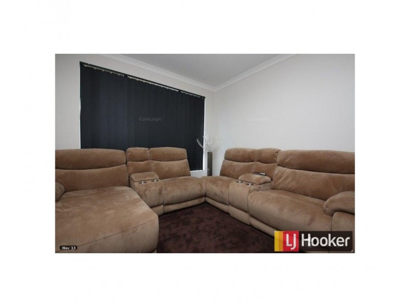 6 Aston Chase, Aveley WA 6069