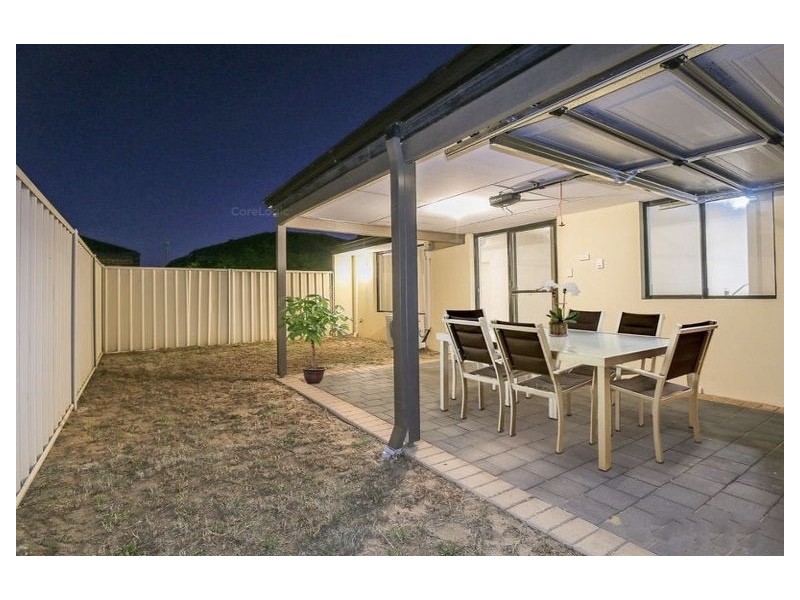 1/17 Mathoura street, Midland WA 6056