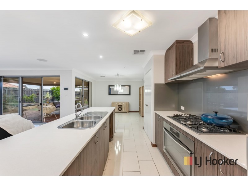 82 FARMANER PARKWAY, Ellenbrook WA 6069