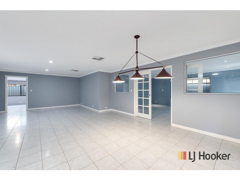 27 RIDLEY STREET, Aveley WA 6069